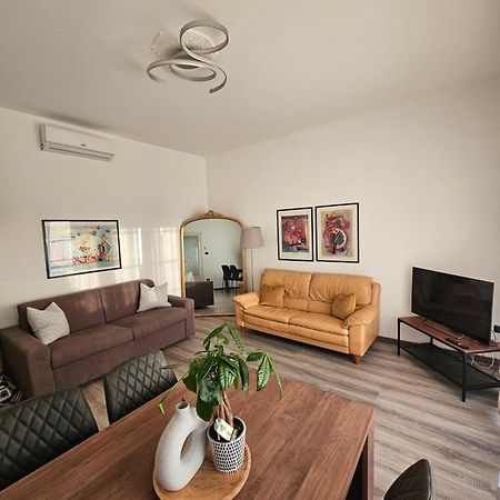Casa Sara Como Lake Parcheggio Interno Privato تْشيرنوبيو المظهر الخارجي الصورة
